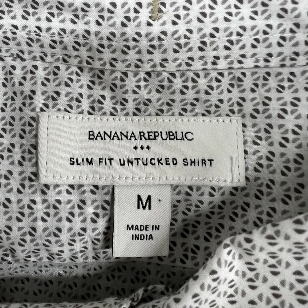 Banana Republic Shirt Mens M White Geometric Short Sleeve Slim Untucked Casual